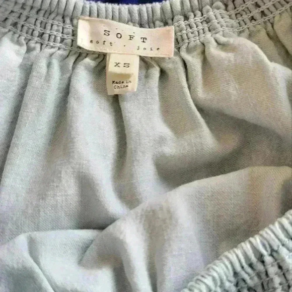 Soft joie chambray off the shoulder top size xs - Picture 9 of 12